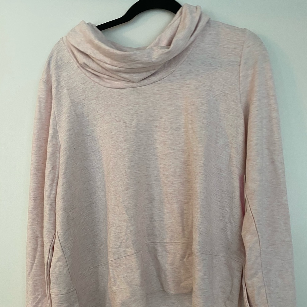 Athletic top